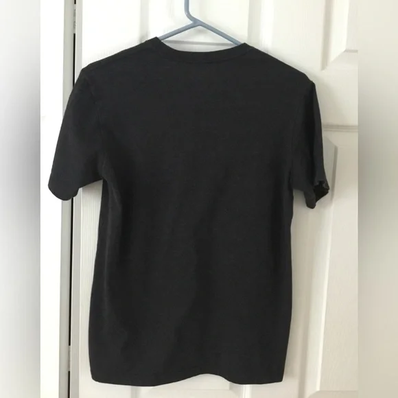 Reebok tee - Picture 3 of 3